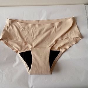 Ruby Love NWOT Beige Leakproof Hipster Period Panty Size M New